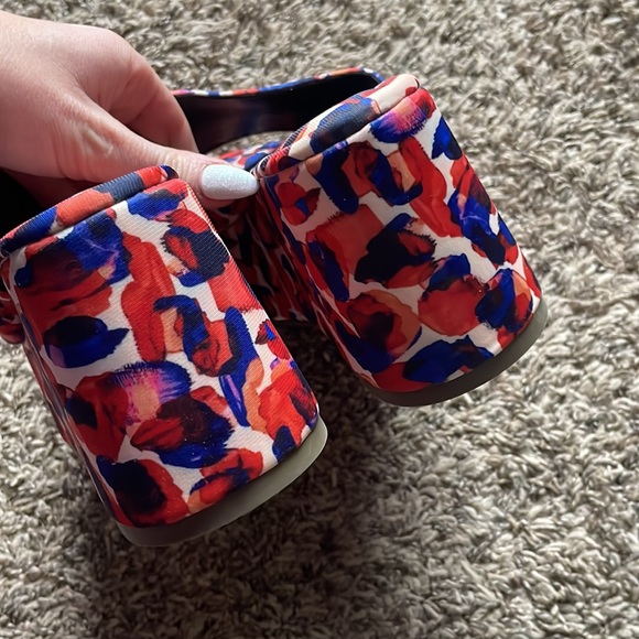 Platform sandals - Picture 3 of 5